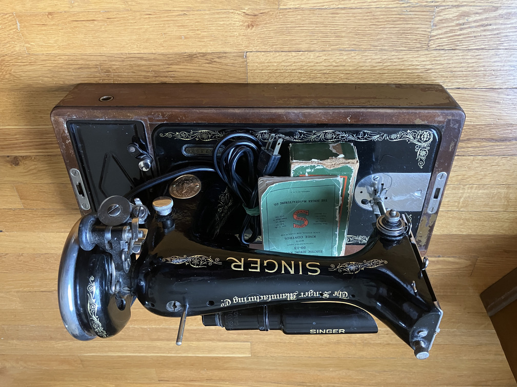 Singer 99-13 main view